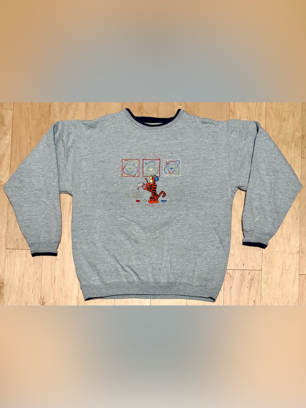 VTG Disney Tigger Winnie the Pooh Crewneck Sweatshirt Artist Painter XL Rare